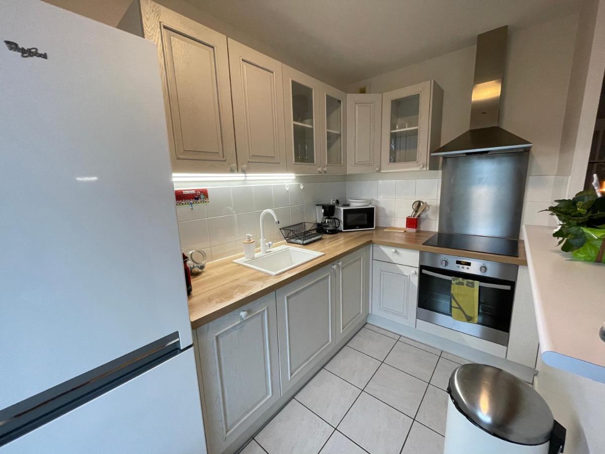 Appartement Avec Parking & Linge Inclus & Local Velos Blois Eksteriør billede