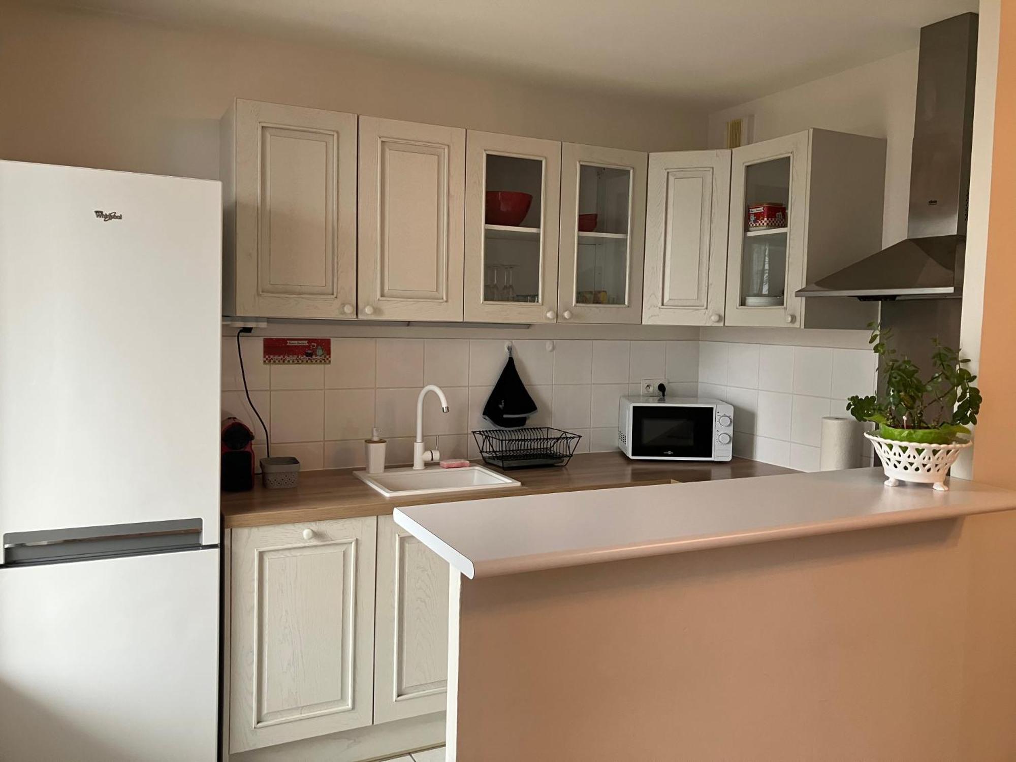 Appartement Avec Parking & Linge Inclus & Local Velos Blois Eksteriør billede